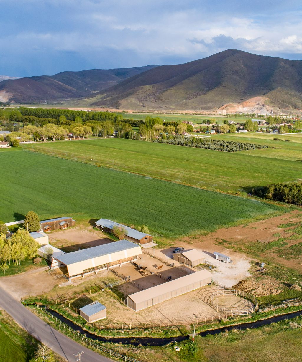 Inside Robert Redford’s ‘Horse Whisperer’ ranch in Utah Homes & Gardens