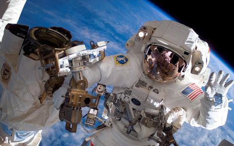 15 Space Travel Tips From An Astronaut | Space