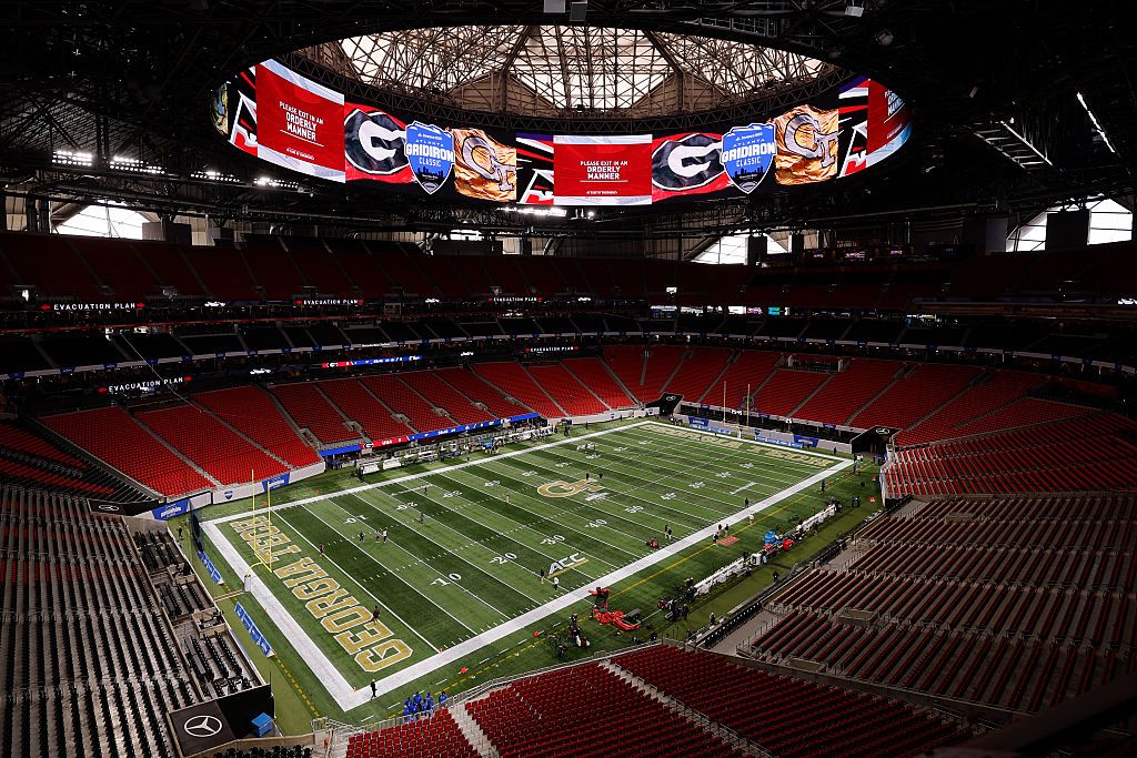 ATLANTA, GEORGIA - NOVEMBER 28: A general view of the field prior to the game between the Georgia Tech Yellow Jackets and Georgia Bulldogs at Mercedes-Benz Stadium on November 28, 2025 in Atlanta, Georgia. (Photo by Todd Kirkland/Getty Images) *** Local Caption ***