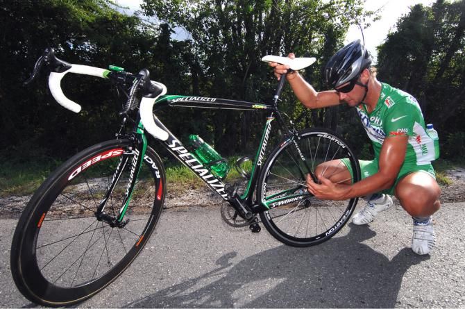 Tom Booen doing his own mechanical work