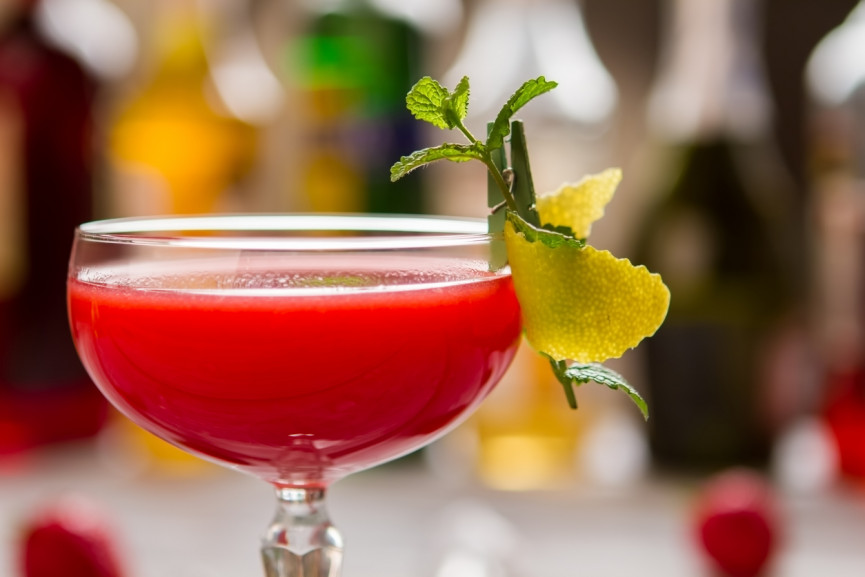these-are-the-most-popular-cocktails-of-the-last-12-months-16-1556651042-ioAh-column-width-inline