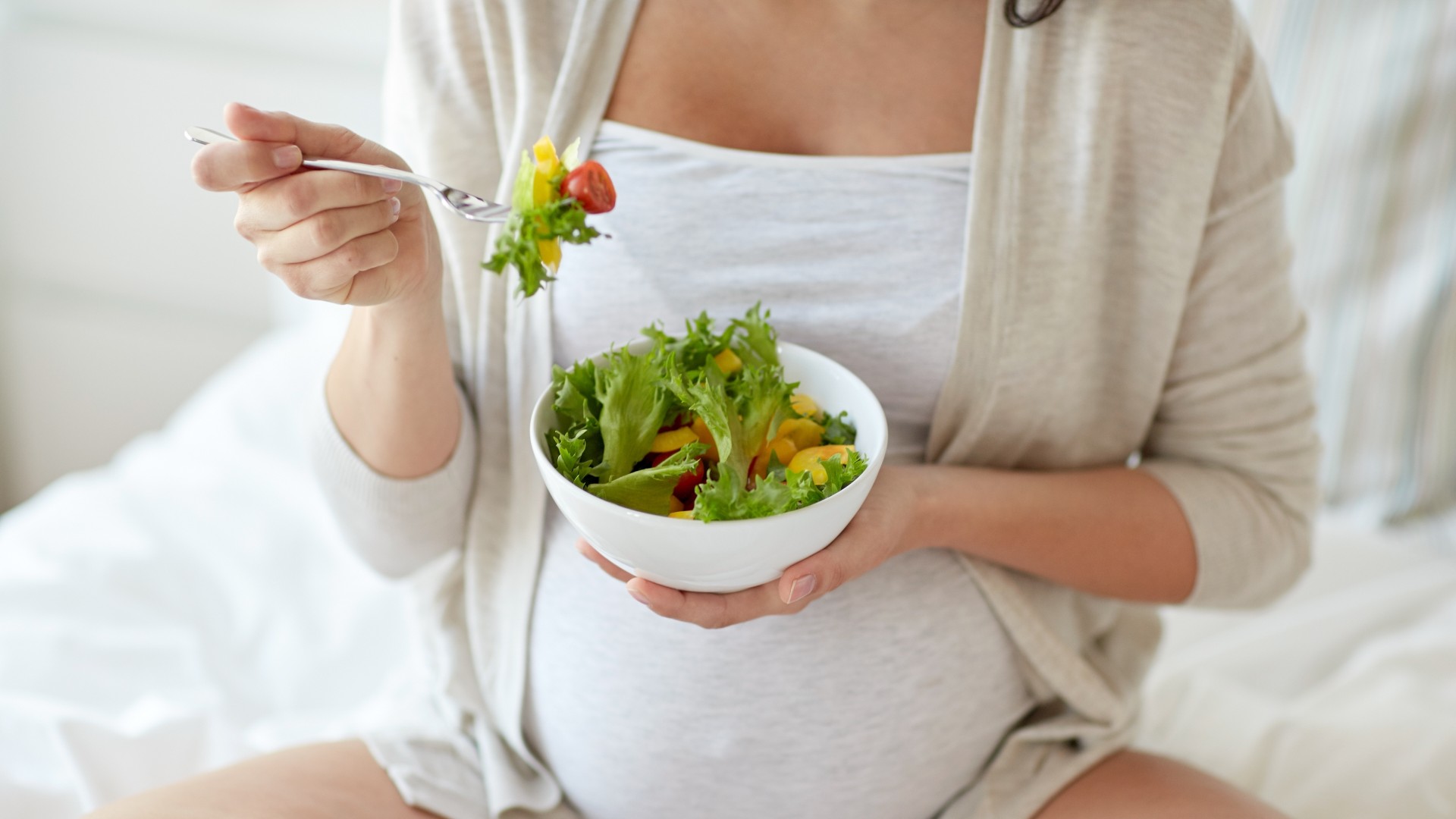 What are the best foods to eat while pregnant?