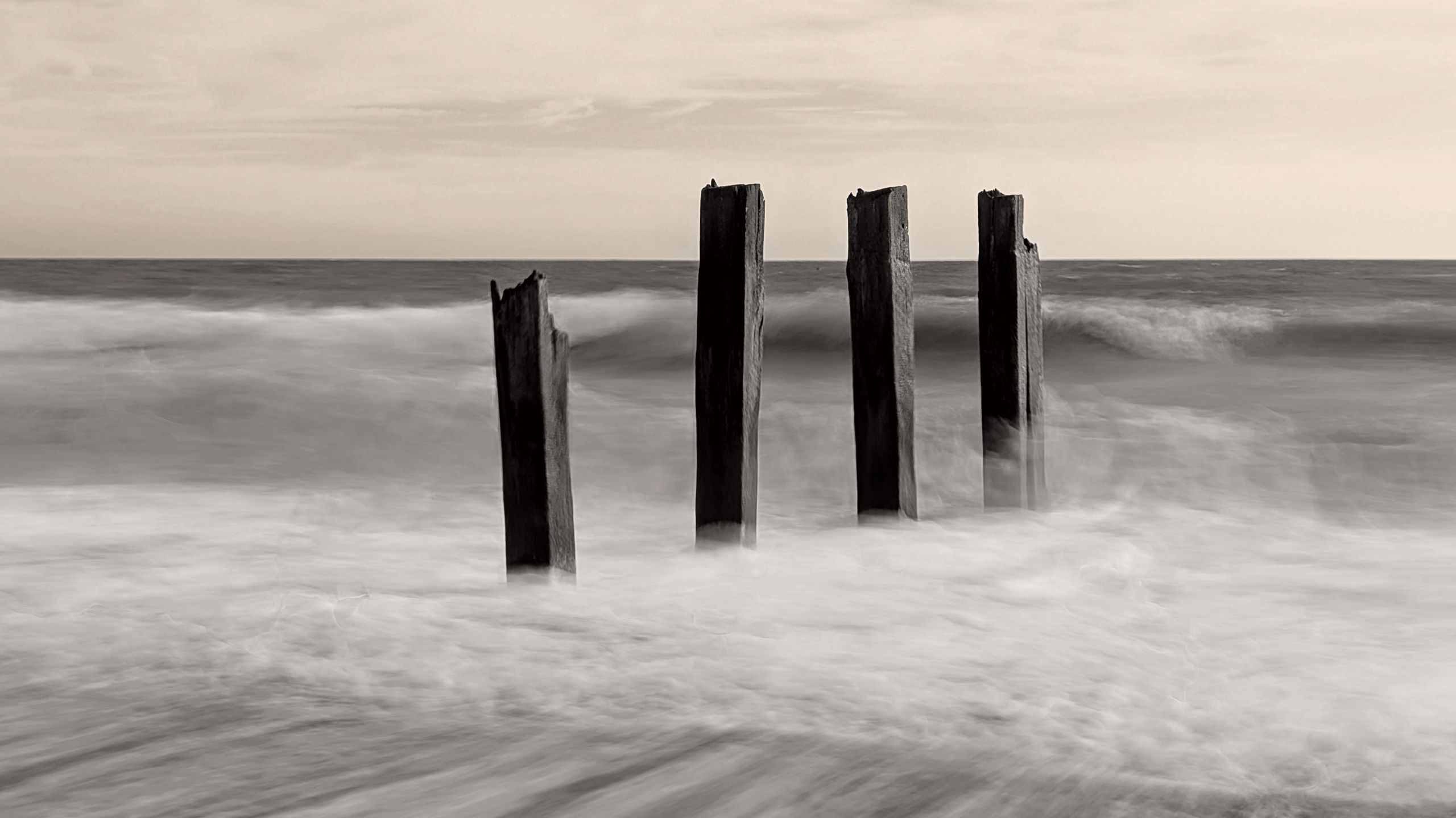 techradar.com - Timothy Coleman - I'm a pro photographer, and I shot this stunning long-exposure seascape on my 3-year-old Pixel - here's how