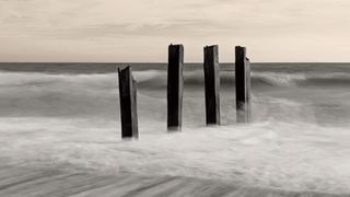 I shot this stunning long-exposure seascape on my 3-year-old Pixel — here's how