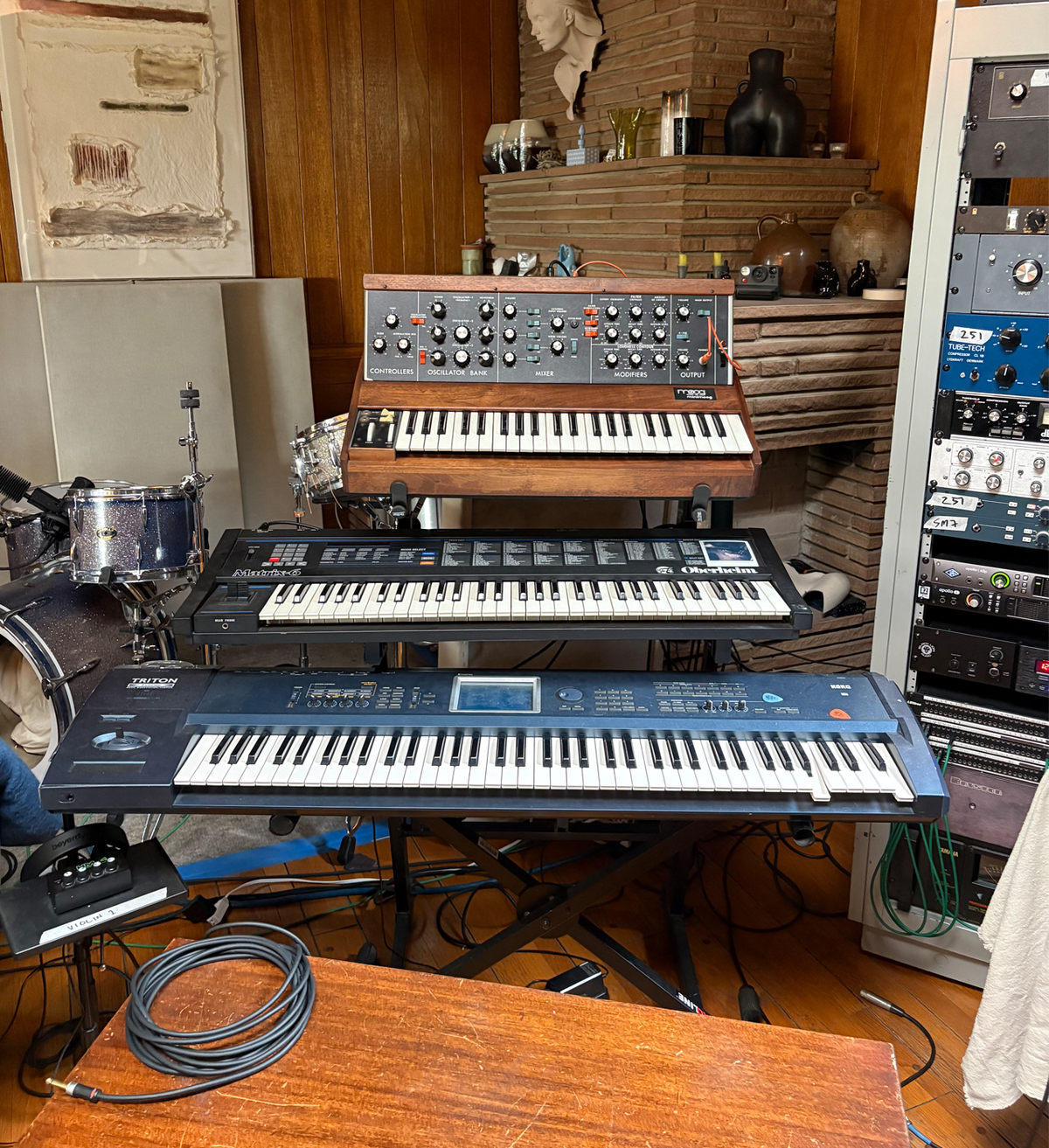 Blue May synth