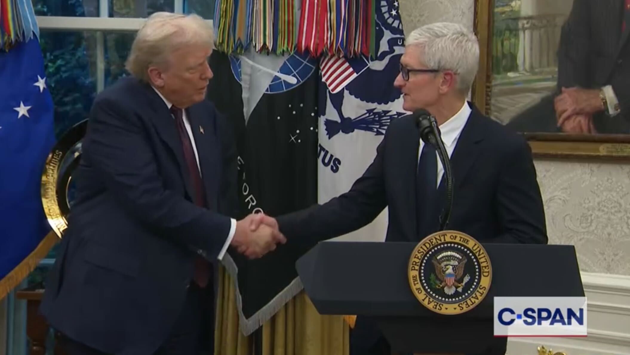 President Donald Trump and Apple CEO Tim Cook