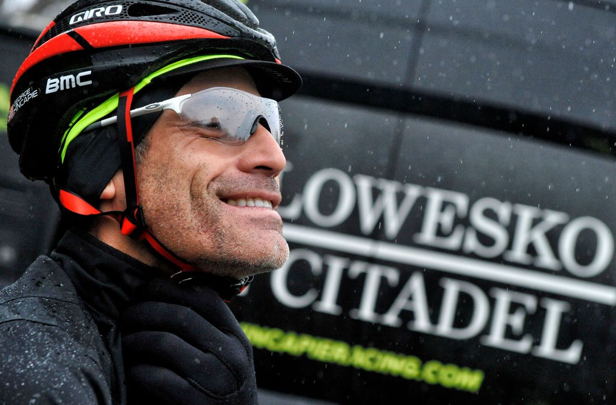 George Hincapie gets ready to ride with Holowesko-Citadel