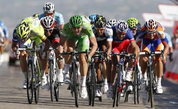The final dash to the line in stage 7 of the Vuelta a Espana
