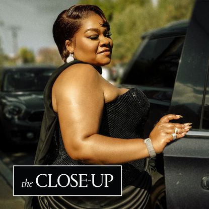 Da'Vine Joy Randolph gets into her car on the way to the 2025 oscars wearing a custom Tamara Ralph Gown