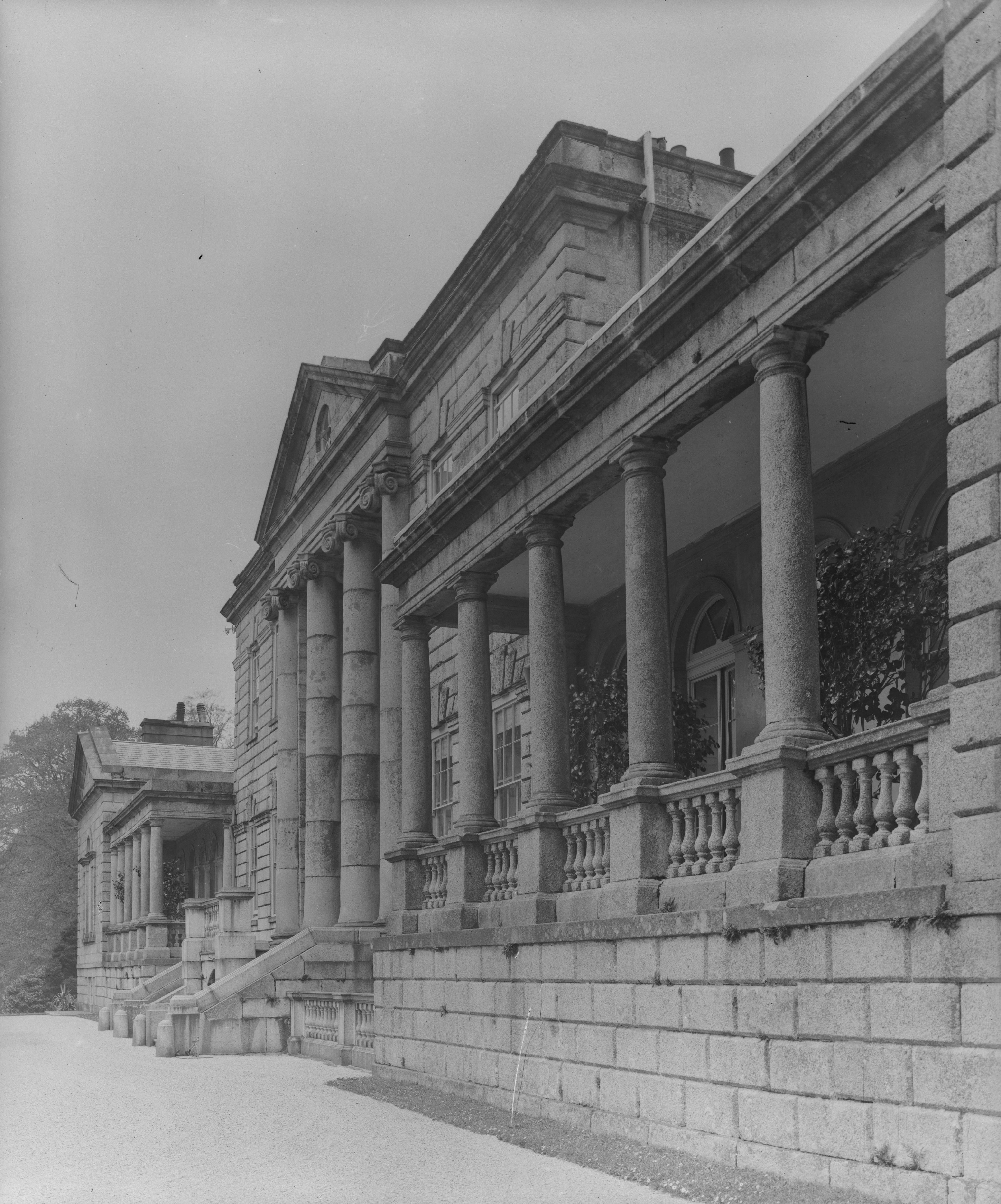 Black and white photographs or a palladian-style house