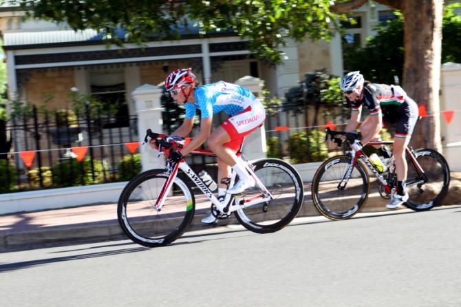 Series leader Kimberley Wells (Specialized-Securitor) leads Sarah Roy (Crino Cycles / Casa &amp; Boggeta)