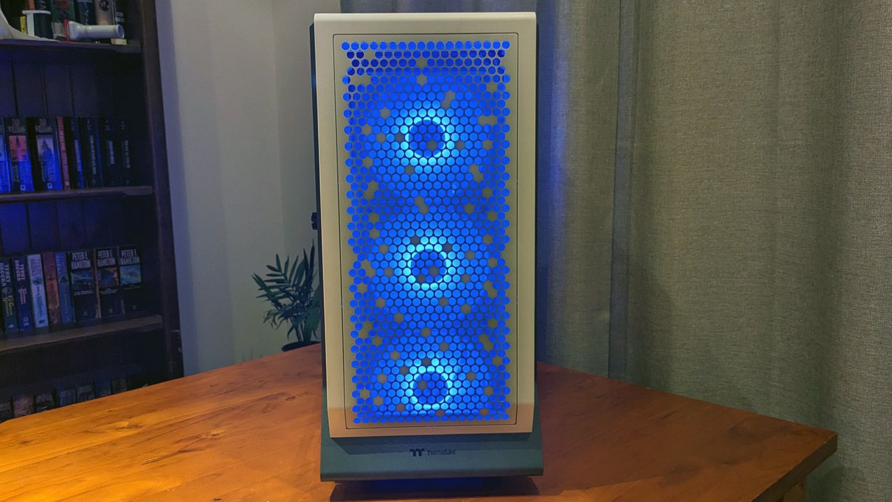 Thermaltake Ceres 500 TG ARGB Snow Mid Tower