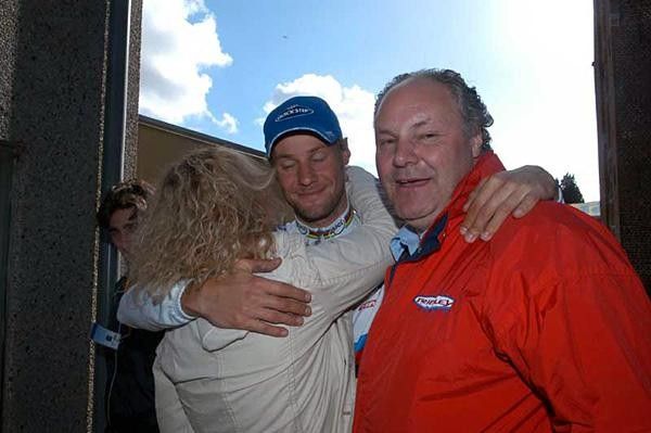 A hug from ma and pa
