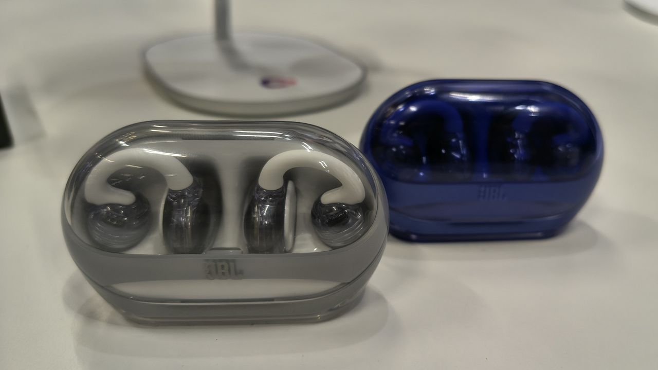 JBL Soundgear Clips