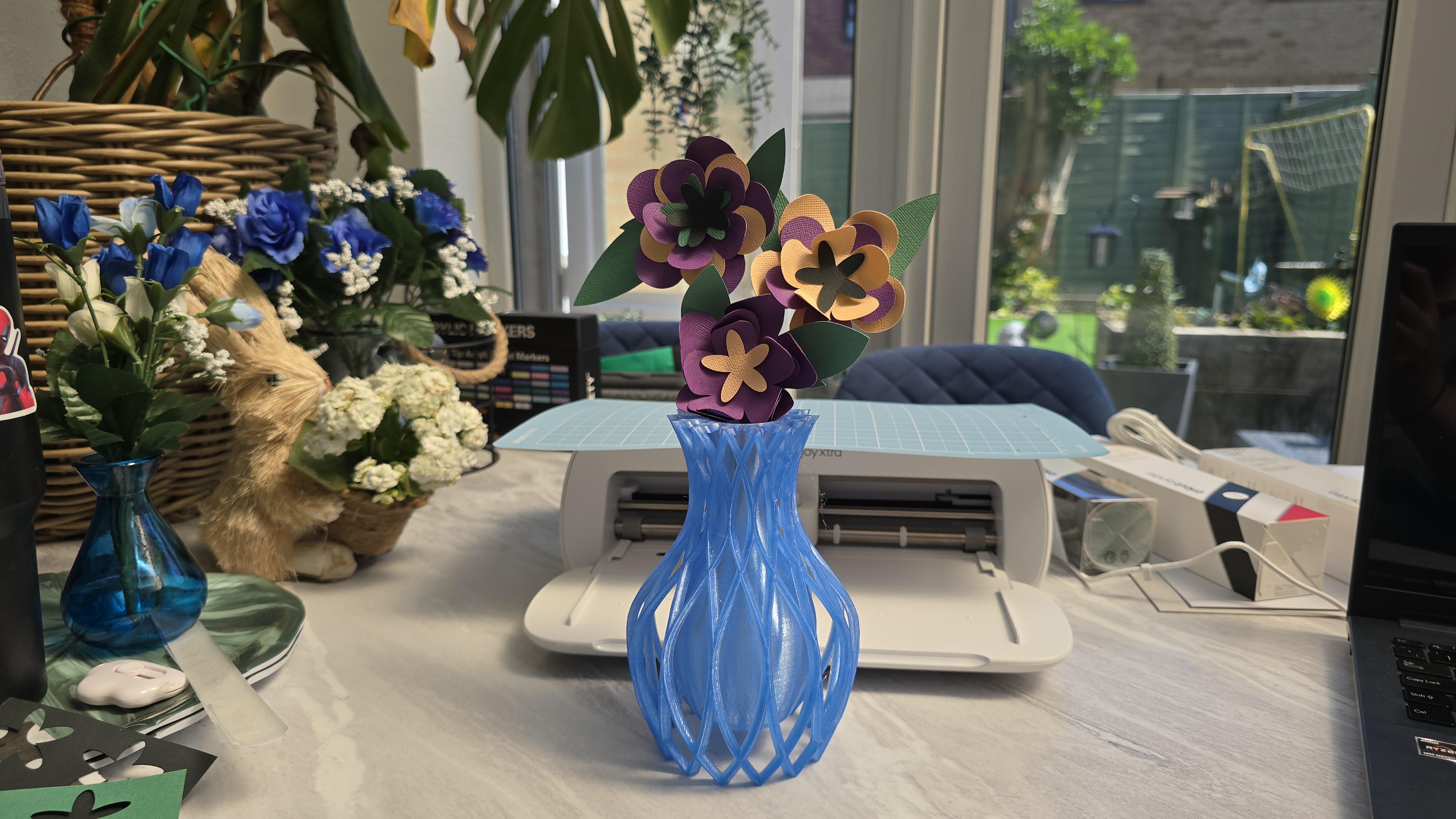 Spring Crafting session with Cricut