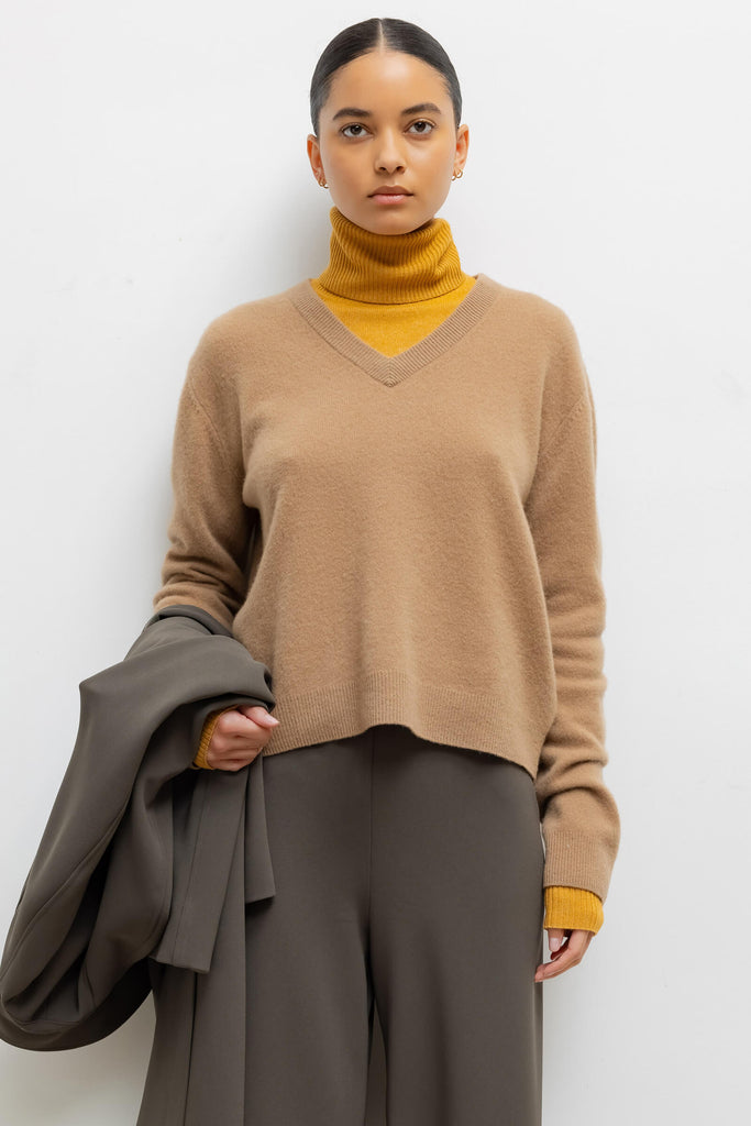 Jesse V Neck Pullover