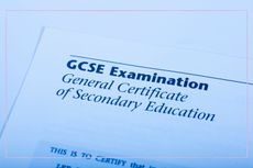 The corner of a GCSE certificate reading 'General Certificate of Secondary Education'