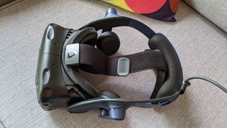 HTC Vive Pro 2_headset top view_Gerald Lynch_HTC Corporation