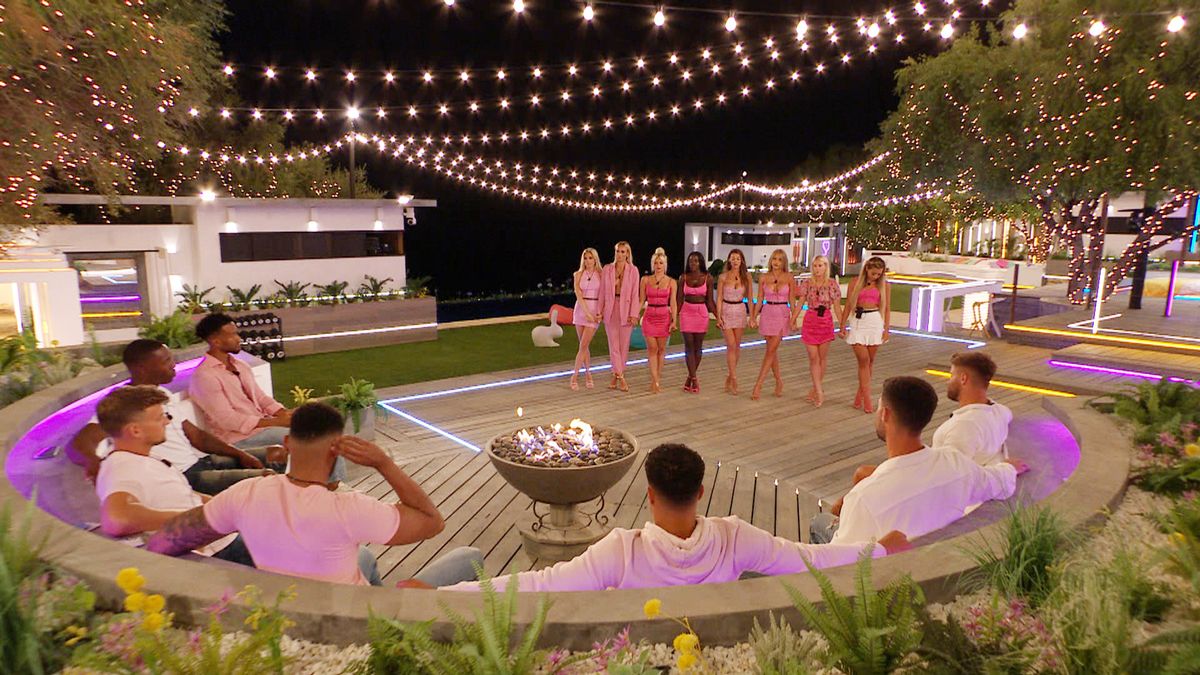 Love Island 2021 - Week Four recoupling