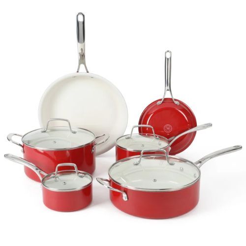 Set of red cookware, 6-piece