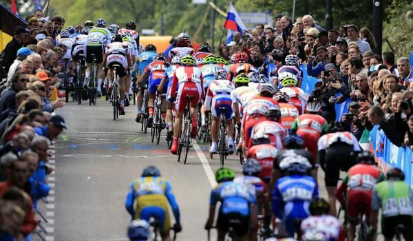 The peloton in action during the U23 men's road race world championship.