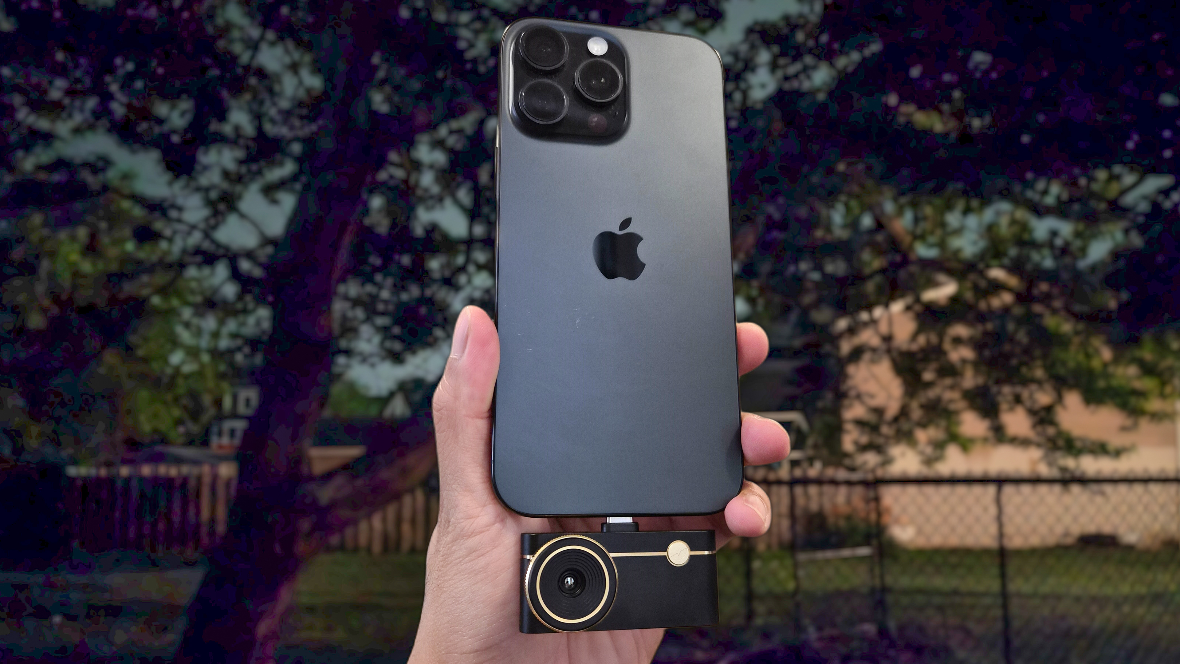 Thermal Master P3 connected to iPhone.