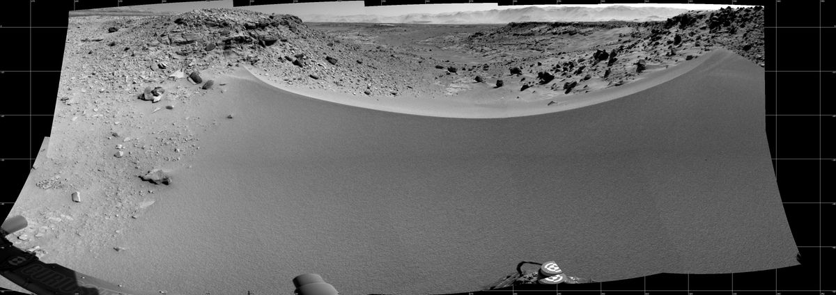 Mercury Planet Rover Mars Rover Curiosity Poised at Edge of Red Planet Dune (Photo) | Space