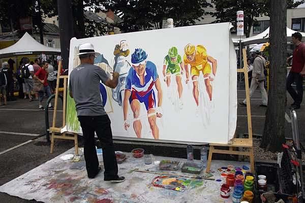 An artist gives his impressions of the Tour before the start.