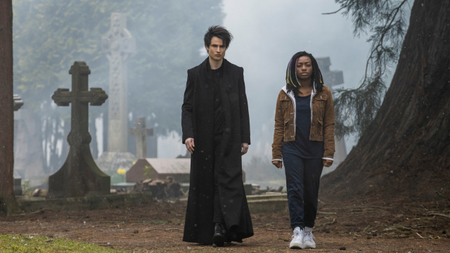 Tom Sturridge and Vanesu Samunyai as Dream and Rose Walker in Netflix's The Sandman