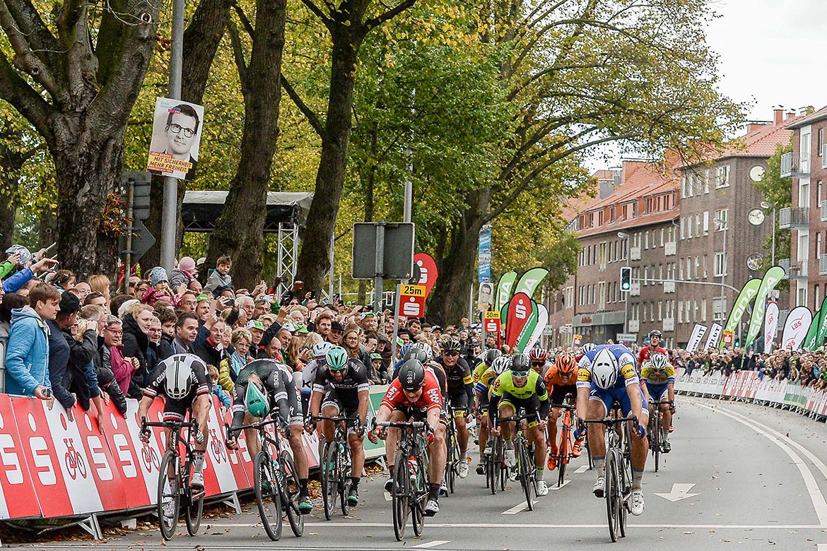 A photo finish in Sparkassen Munsterland Giro