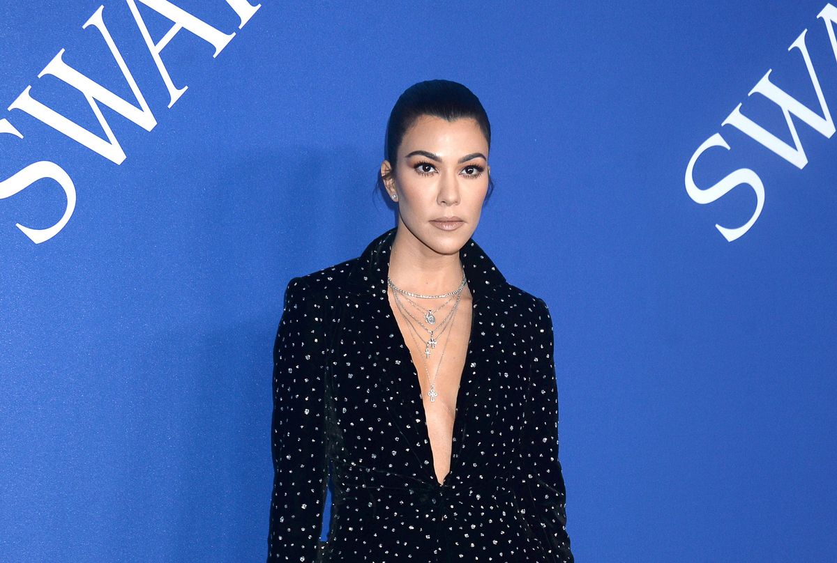 Le miroir de courtoisie de Kourtney Kardashian est brillamment surdimensionné, mais les experts révèlent qu'il manque une astuce