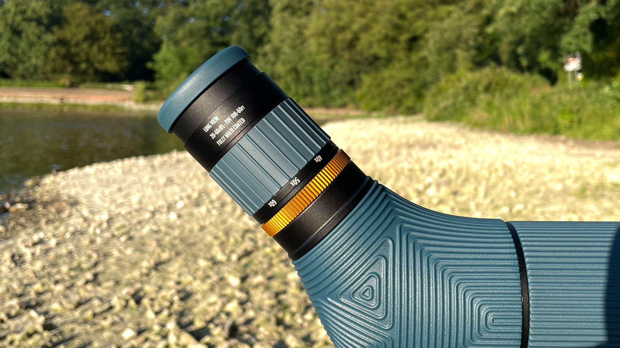A close up of the eyepiece of the Nocs Provisions 85mm spotting scope, taken from the side.