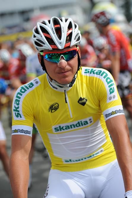Yauheni Hutarovich (AG2R La Mondiale) leads the overall classification