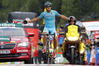 Mikel Landa wins on stage eleven of the 2015 Tour of Spain