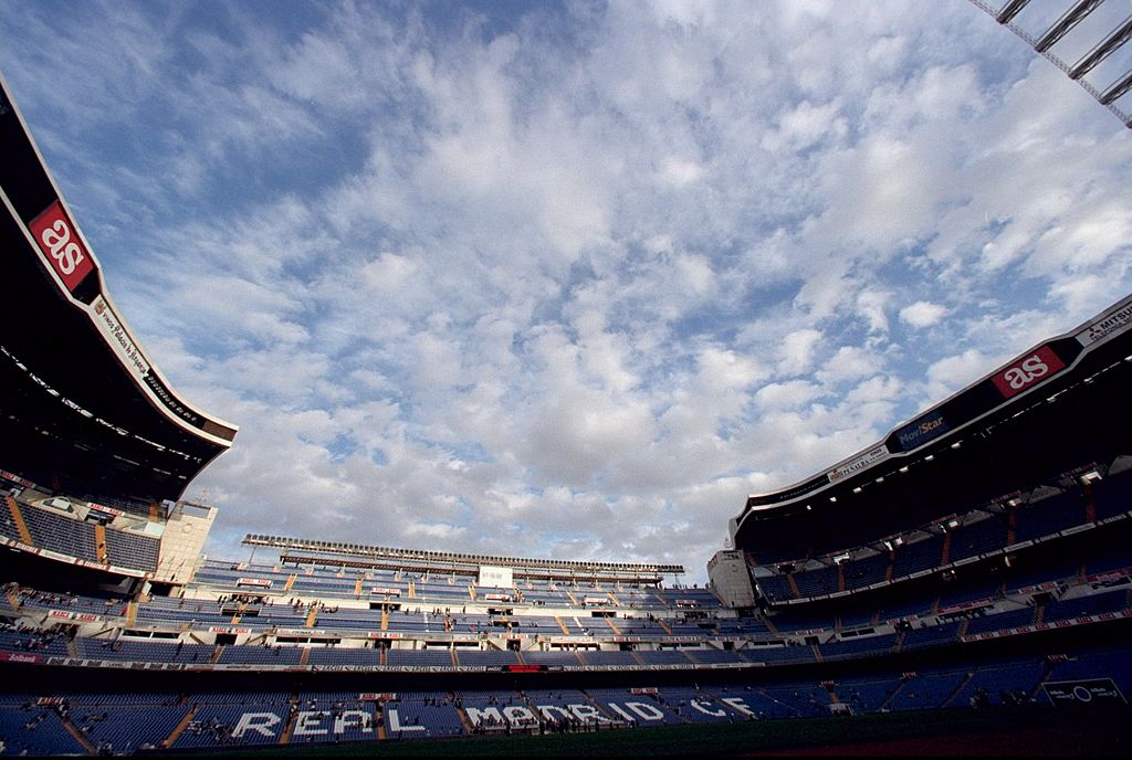 Estadio nacional julio martinez pradanos hi-res stock photography and  images - Alamy