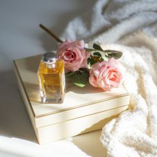 A bride holding a bouquet of dried flowers