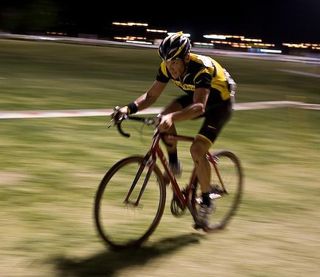 Armstrong jets to CrossVegas