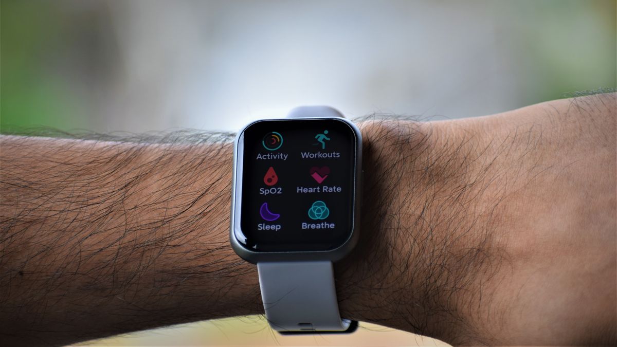 NoiseFit ColorFit Ultra