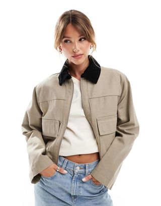 Asos Design Canvas-Jacke mit kurzen Taschen in Steinfarbe