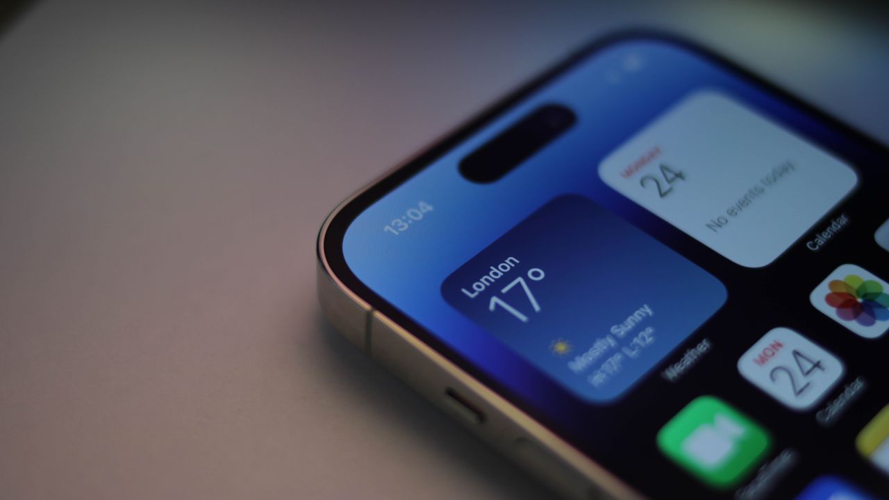 iPhone 14