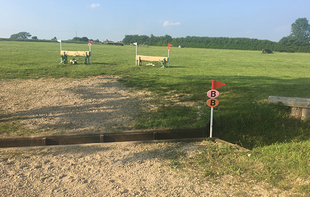 Fence 8B