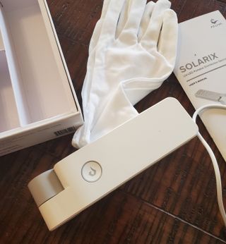 Acuva SOLARIX UV light sanitizer wand with packaging