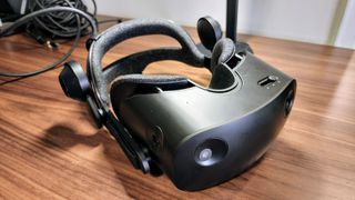 Meta Quest 2 vs HP Reverb G2: VR headset face-off