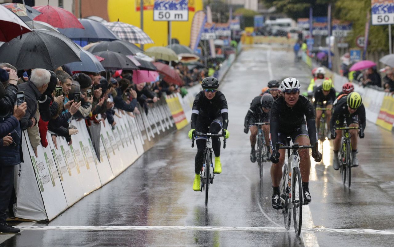 Chantal Blaak wins the sprint for second
