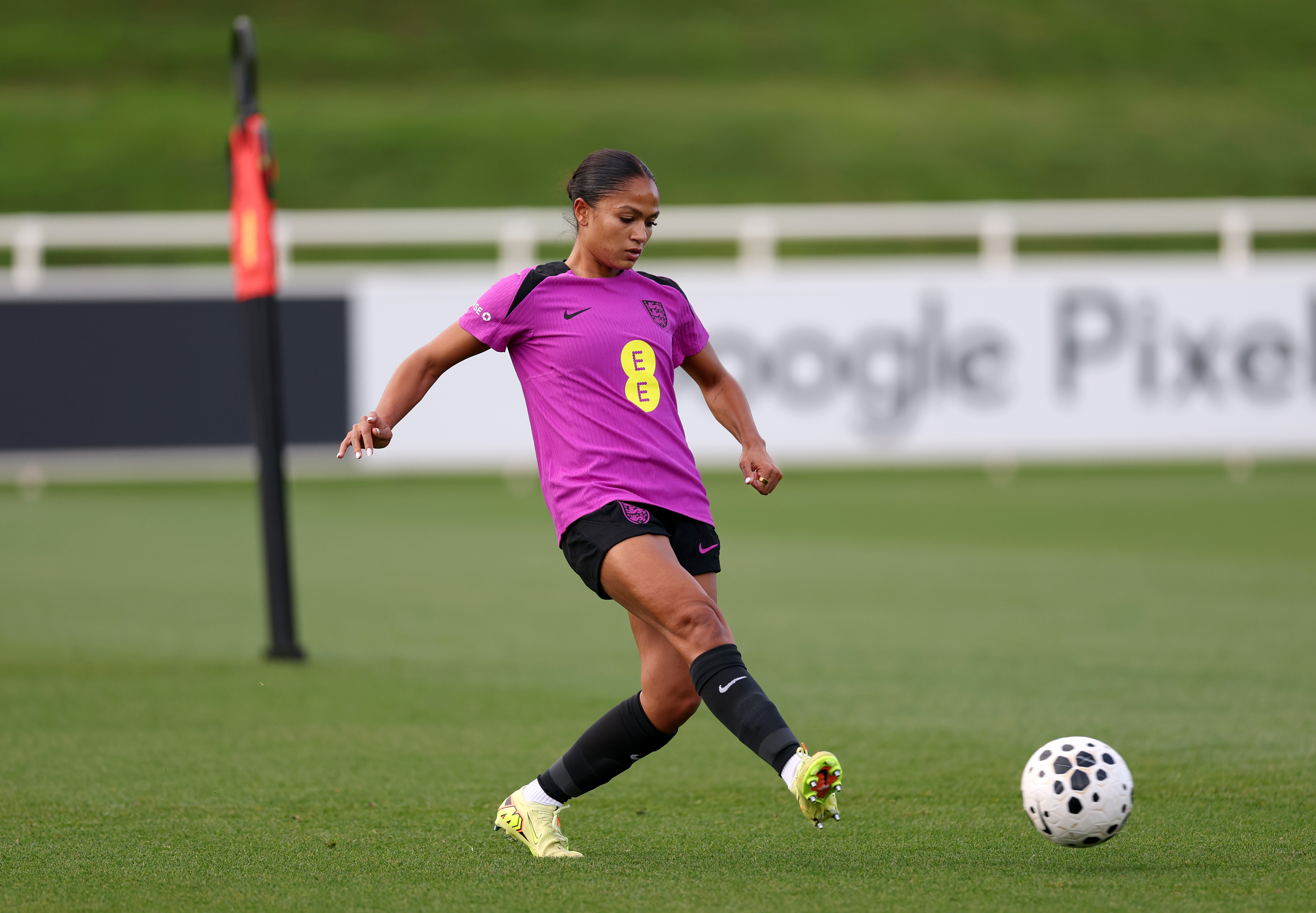 BURTON-UPON-TRENT, ENGLAND - OCTOBER 20: Taylor Hinds of England passes the ball during a training session at St Georges Park on October 20, 2025 in Burton-upon-Trent, England.