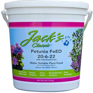 Jack's Classic 20-6-22 Petunia FeED Water Soluble Low Phosphorous Iron Booster Flower