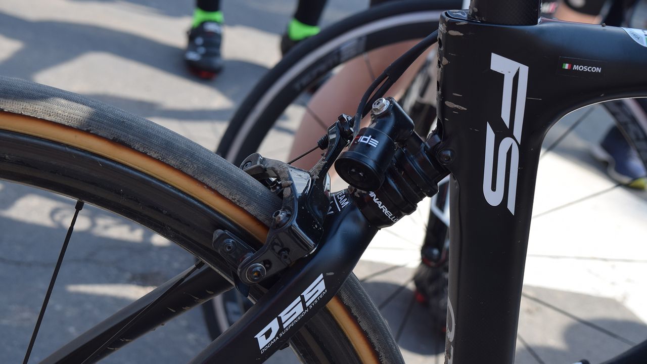 The rear suspension has 11mm of travel
