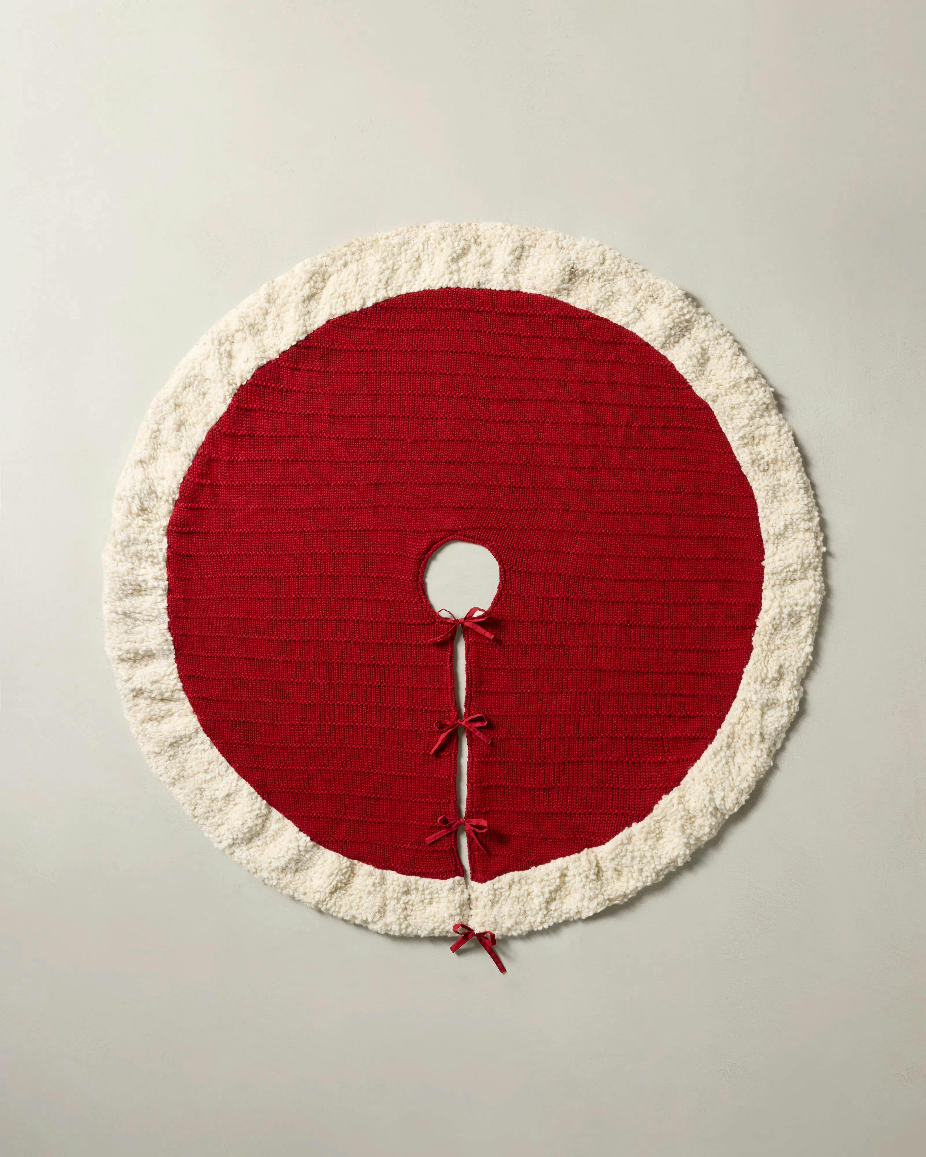 Natalia Tree Skirt - Red Ivory 60&quot; X 60&quot;