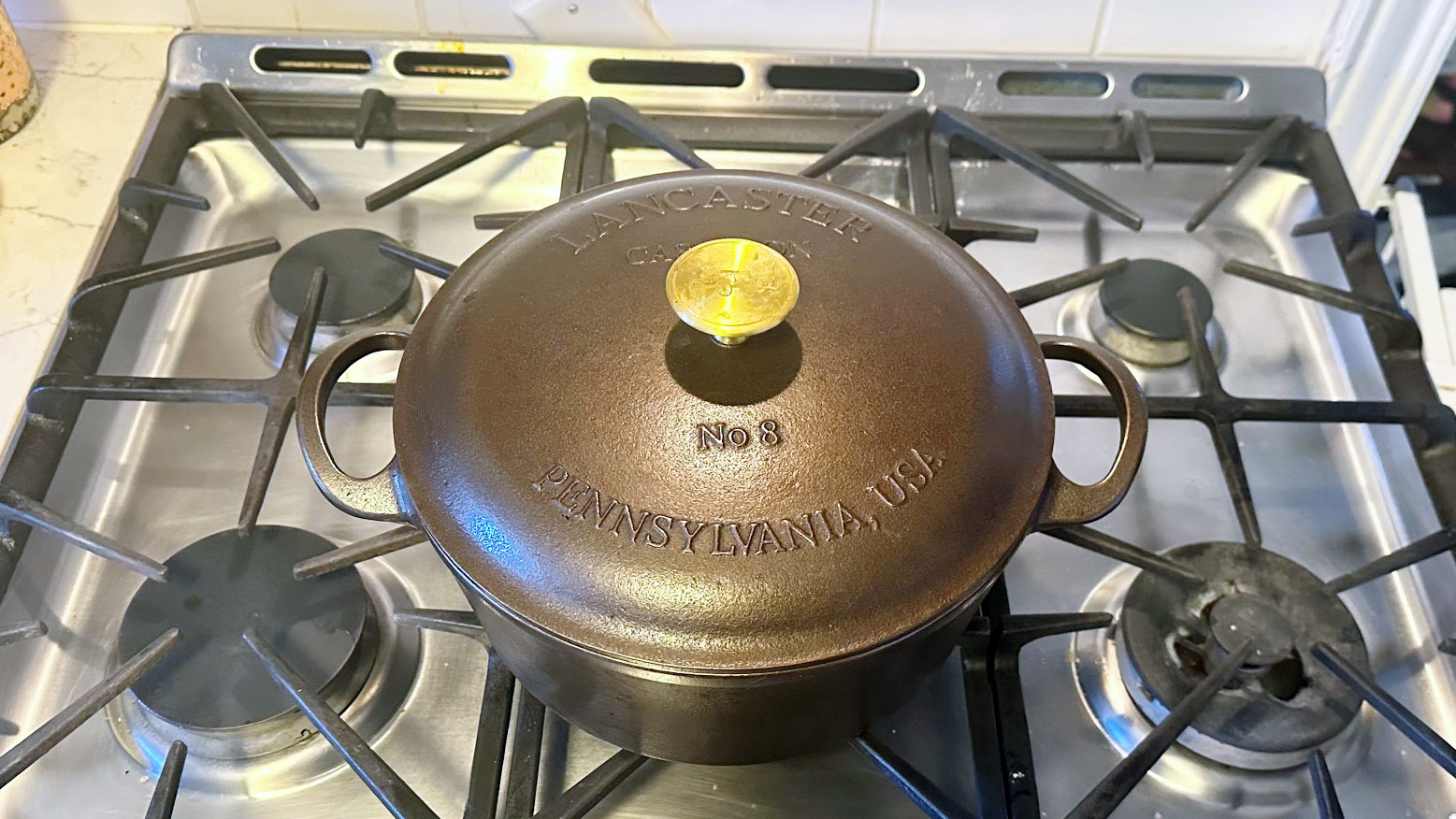 Lancaster cast iron dutch oven