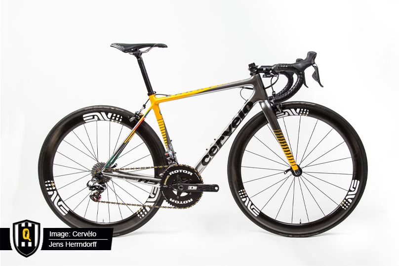 The Cerv&eacute;lo R5